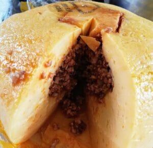 Queso relleno yucateco